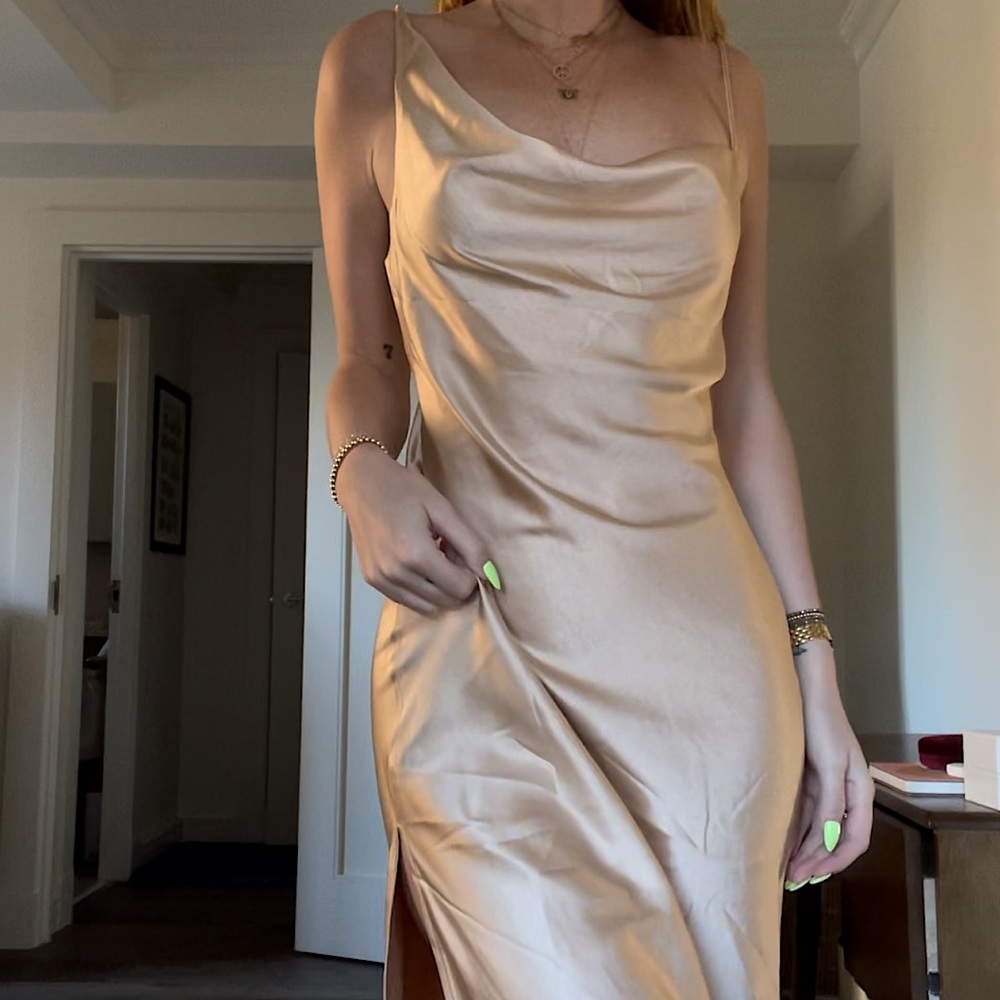 🥂PRINCESS POLLY CHAMPAGNE MIDI DRESS🥂